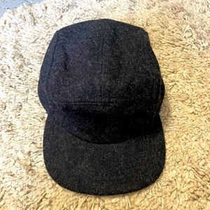 Filson charcoal gray 100% wool adjustable hat cap